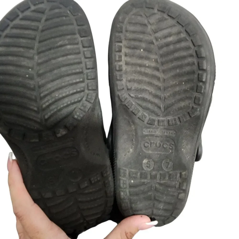Crocs Classic Clogs Black Unisex Slip On Comfort Shoes Size‎ M5 W7